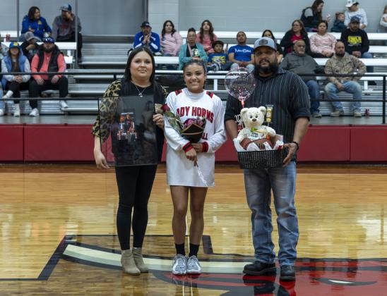 Monique Lara Senior Basketball