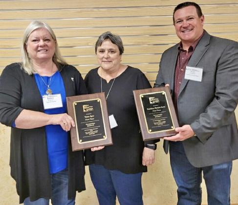 WEST TEXAS PRESS ASSOCIATION 2021 Sweepstakes winners are (from left) Barbara Brannon, editor, and Kay Ellington, publisher, The Texas Spur, and Grant Lengefeld, publisher, Hamilton Herald-News. Not pictured is Division B winner Levelland-Hockley County News Press. | HAMILTON HERALD-NEWS