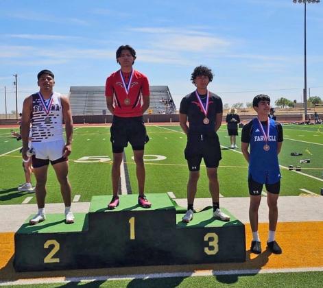 Longhorns, Lady Horns impress at district track meet