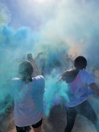 SPOTLIGHT ON MANGOLD MEMORIAL COLOR RUN
