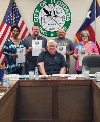 BACK ON THE BOARD Reelected Floydada city council members from the May 4, 2024 general election were sworn in at the city’s May 14 board meeting. Back row, from left: Bettye King, Bryan Martin, Gabe De la Fuente, Gail DuBoise; front row, Mayor Bobby Gilliland. | KAREN HOUCHIN PHOTO
