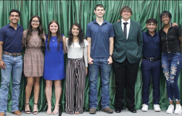FLOYDADA COLLEGIATE HIGH SCHOOL 2023 TOP TEN SENIORS From left, Isaiah Alvarado – 10th, Kaley Garza – 9th, Tatum Glassock – 8th, not pictured - Saul Reyes – 7th, Faith Lopez – 6th, Thomas Adams – 5th, -not pictured-Anthony Garcia – 4th, Brett Brittain – 3rd, Devin Reyes – Salutatorian, and Lailah Burks – Valedictorian.