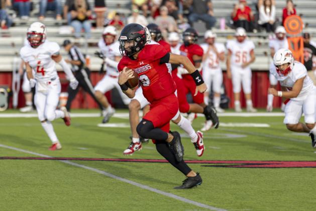 Lockney loses first game to West Texas Comanches, 30-25