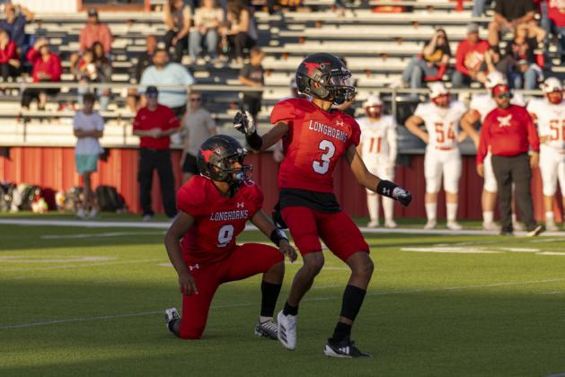 Lockney loses first game to West Texas Comanches, 30-25