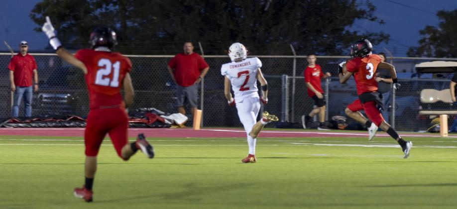 Lockney loses first game to West Texas Comanches, 30-25