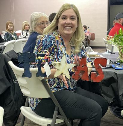 CHAMBER CELEBRATION The Floydada Chamber of Commerce celebrated its achievements with its annual banquet last week at the Massie Center. | HESPERIANBEACON