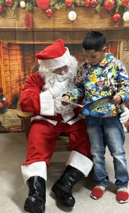 SPOTLIGHT ON SANTA ON THE SQUARE