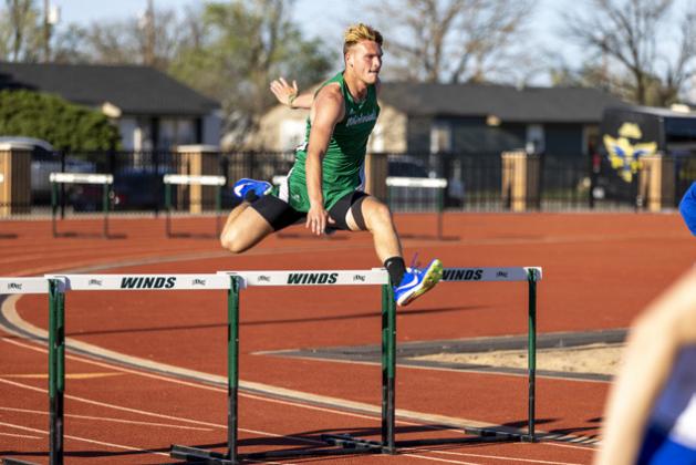 Floydada, Lockney finishers advance in District track meet