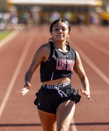 Floydada, Lockney finishers advance in District track meet