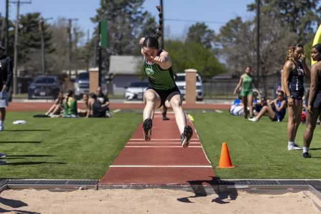 Floydada, Lockney finishers advance in District track meet