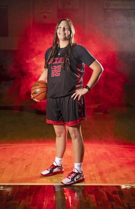 LADY HORN SENIOR BRINLEY LEFEVRE
