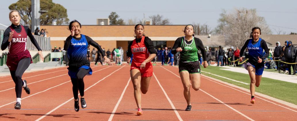 Floydada, Lockney compete in District track meet
