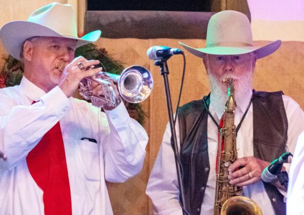 SPOTLIGHT ON 7TH ANNUAL COUNTRY CHRISTMAS BALL