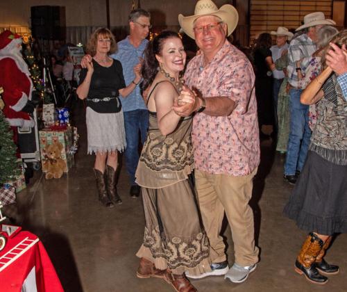 SPOTLIGHT ON 7TH ANNUAL COUNTRY CHRISTMAS BALL
