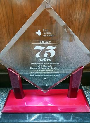 W.J. Mangold Hospital honored with 75-year membership in Texas Hospital Association
