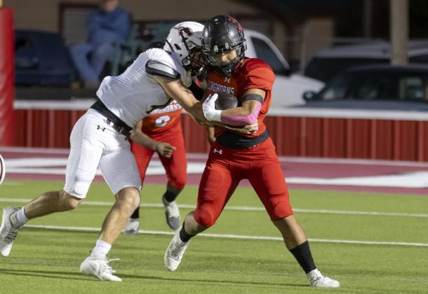 Longhorns roll over Rabbits, 21–2