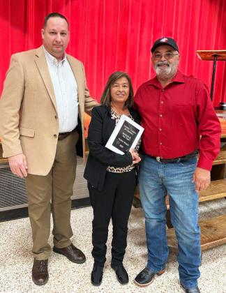 Lockney Chamber of Commerce entertains guests, recognizes leaders at annual banquet