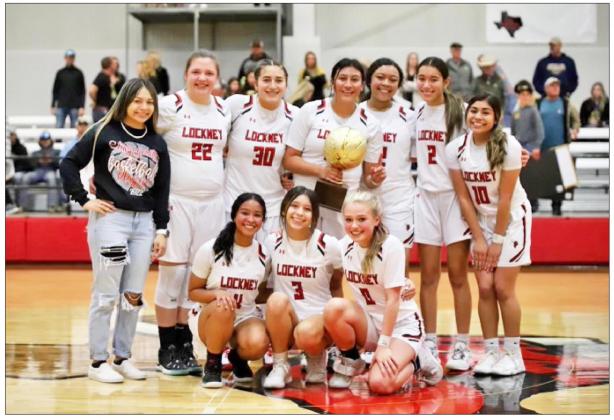 SENIOR MOMENT Gabriella Cervantes made all of Lockney’s 9 overtime points—6 of 10 from the free-throw line, a long ball from three-point land, and controlling the ball to finish off the game—as any high school senior should. | CERVANTES PHOTOGRAPHY