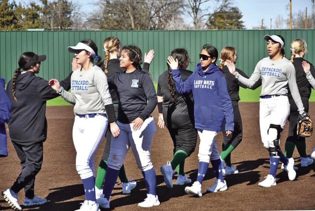 SPOTLIGHT ON LADY WINDS SOFTBALL VS ESTACADO
