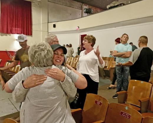 Stapp enlightens Spur crowd with ‘Destination Marfa’ showing, program