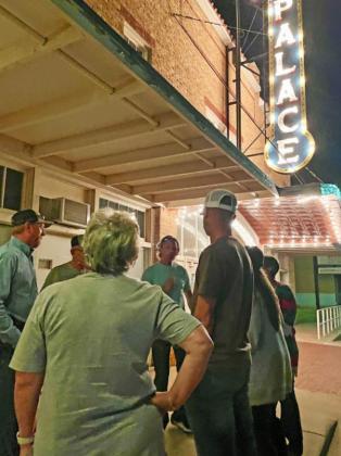 Stapp enlightens Spur crowd with ‘Destination Marfa’ showing, program