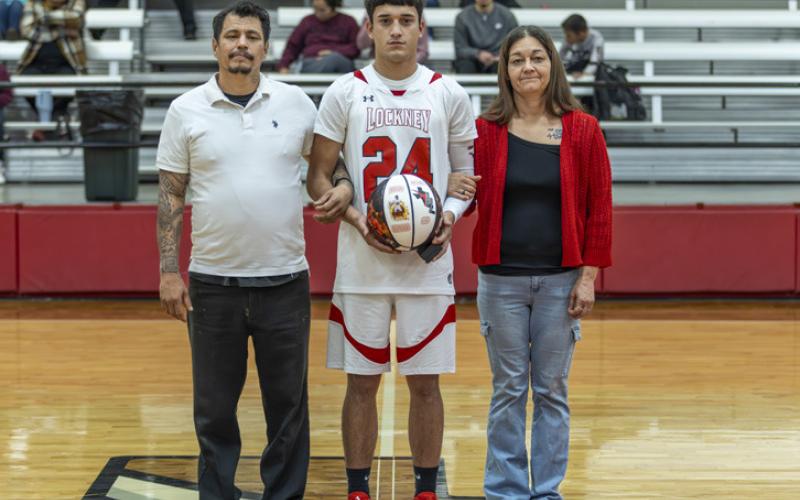 Johnny Gonzales • Basketball Senior
