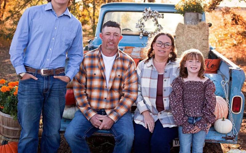 MEET YOUR NEIGHBORS County Wide Gin manager Cody Anderson (seated, with wife, Amanda, and daughter Brynn; standing, son Nathan) joined the County Wide Gin group in September 2025. | COURTESY PHOTO