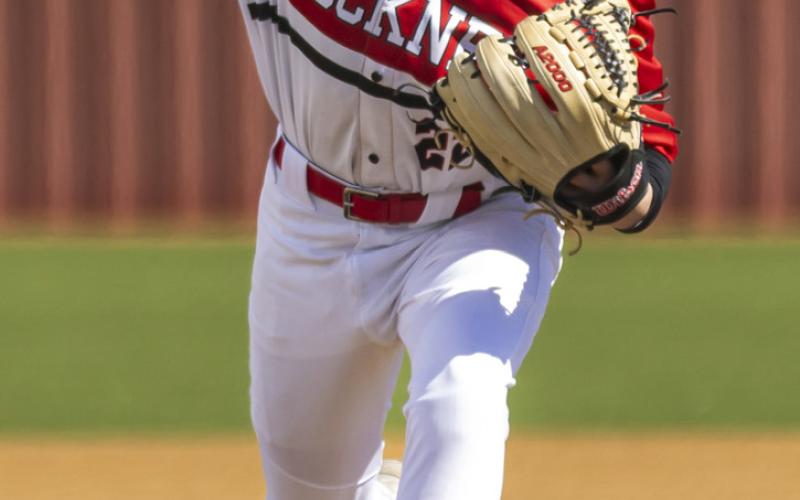 Lady Horns dominate New Deal with 20-3 win