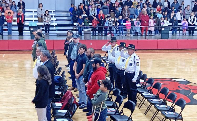 LOCKNEY CELEBRATES VETERANS Lockney ISD held its annual Veterans Day celebration with music, a keynote address and a focus on the day’s true meaning. MORE PHOTOS, PAGE 4 | DOUG HENSLEY PHOTO