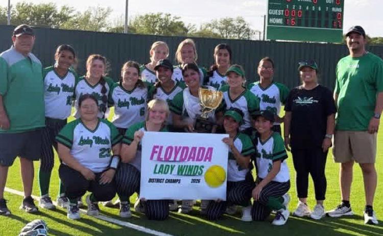 #4 Lady Winds win 7th district