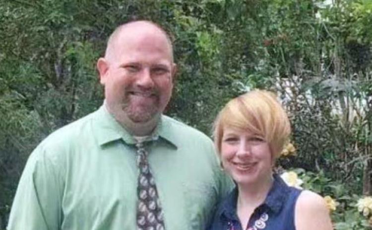 RETURN TO LOCKNEY Dewayne Jones (left, shown here with wife, Carrie, has been named new junior high principal of his alma mater. Jones is a graduate of the Lockney class of 1997. | COURTESY PHOTO