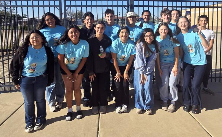 ANYBODY FOR UIL? Lockney’s One Act Play troupe traveled to Post for bi-district UIL competition March 25. MORE PHOTOS, PAGE 5 | COURTESY PHOTO