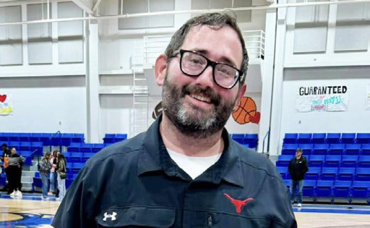VALENTINE FOR THE COACH Lockney boys basketball Coach Cody Brewer celebrated his 100th career win following the victory over Sudan Feb. 14. | CERVANTES PHOTOGRAPHY