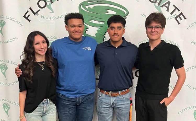 SENIOR CLASS President, Valentin Martinez Vice President, Tiffiny Perez Secretary, Jayvien Aleman Treasurer, Noah Fierros
