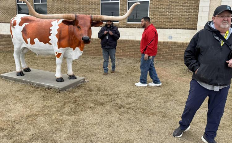 LEGEND DEDICATION On Monday, Dec. 8, Lockney schools dedicated a Legend the Longhorn statue on the front steps of LHS with support from the following for their donations to LHS: Plainview Serenity Center, John and Karen Quebe, Andy Stapp, LHS Student Council, LHS Class of 2014, and LHS Class of 2015. | COURTESY PHOTO