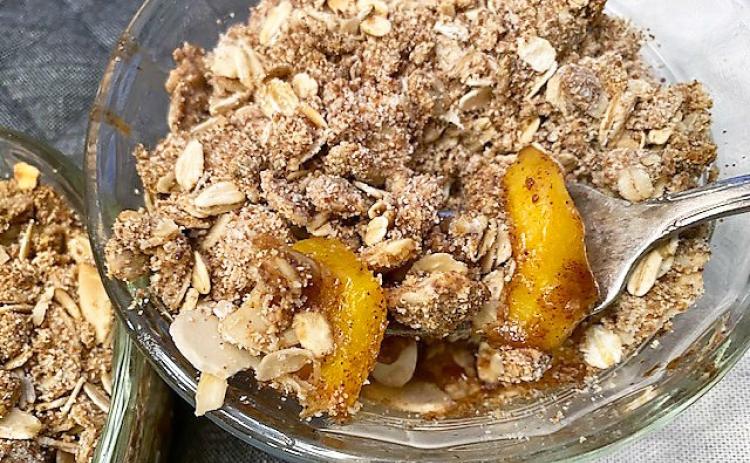 PEACHY KEEN The beginning of farmers’ market season brings lots of chances to support local growers and artisans. | ANGELINA LARUE PHOTO